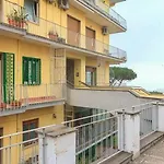 La Casa Di Paola Livia - In Neapel